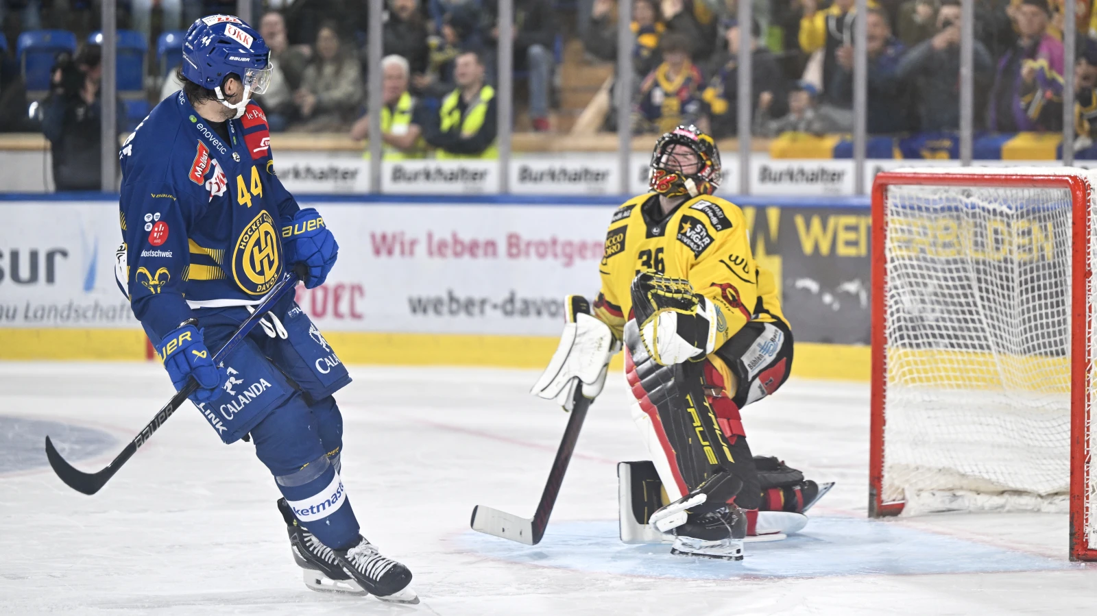 Davos siegt bei Rekordspiel von Ambühl, © Keystone / Jürgen Staigner Davos siegt bei Rekordspiel von Ambühl, © Keystone / Jürgen Staigner
