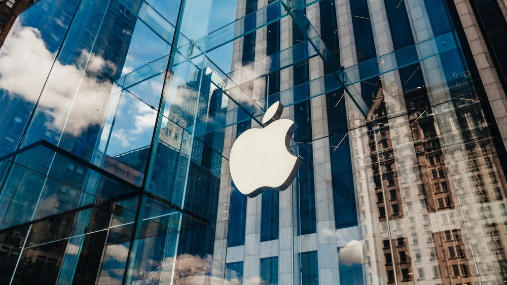 Apple'dan Yapay Zekâ Özelliklerinin Getirdiği Endişeler Hakkında Rahatlatıcı Açıklama, © shutterstock Apple'dan Yapay Zekâ Özelliklerinin Getirdiği Endişeler Hakkında Rahatlatıcı Açıklama, © shutterstock