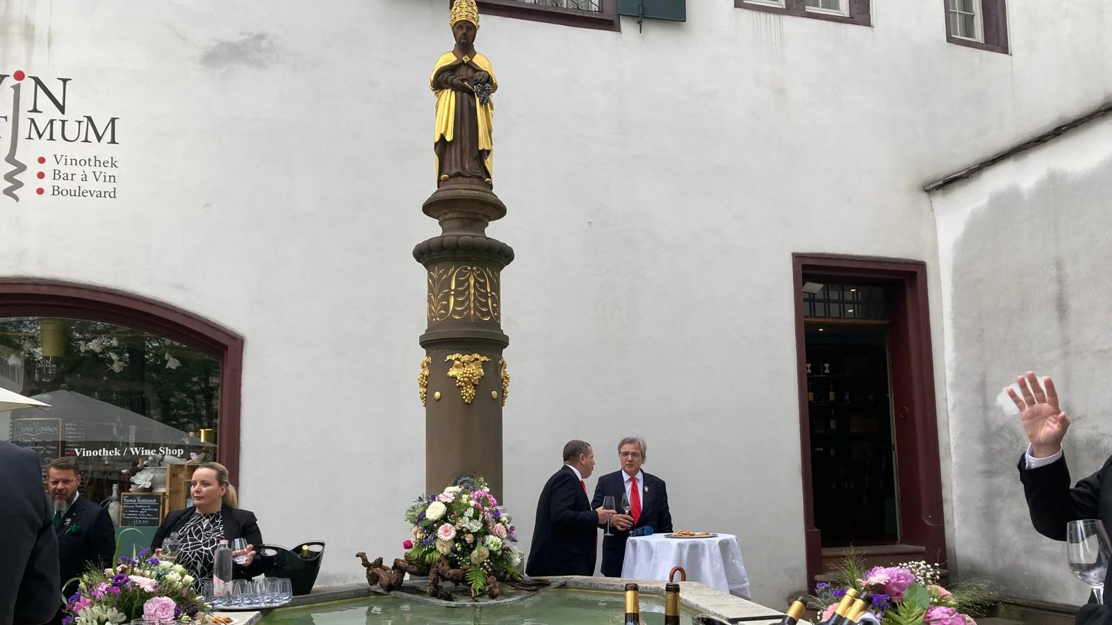 © Radio Basilisk © Radio Basilisk