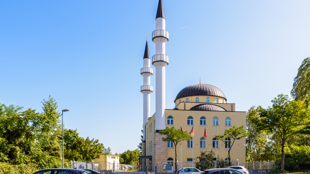Almanya'da Anıt ve İbadethanelere Yönelik Sağcı Saldırılar Artıyor, © shutterstock