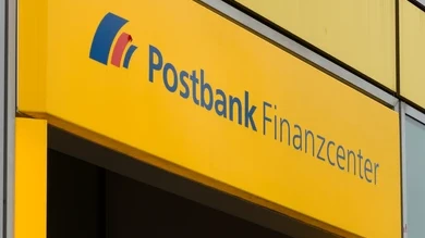 Postbank’ta Toplu Grevler Gündemde , © shutterstock Postbank’ta Toplu Grevler Gündemde , © shutterstock