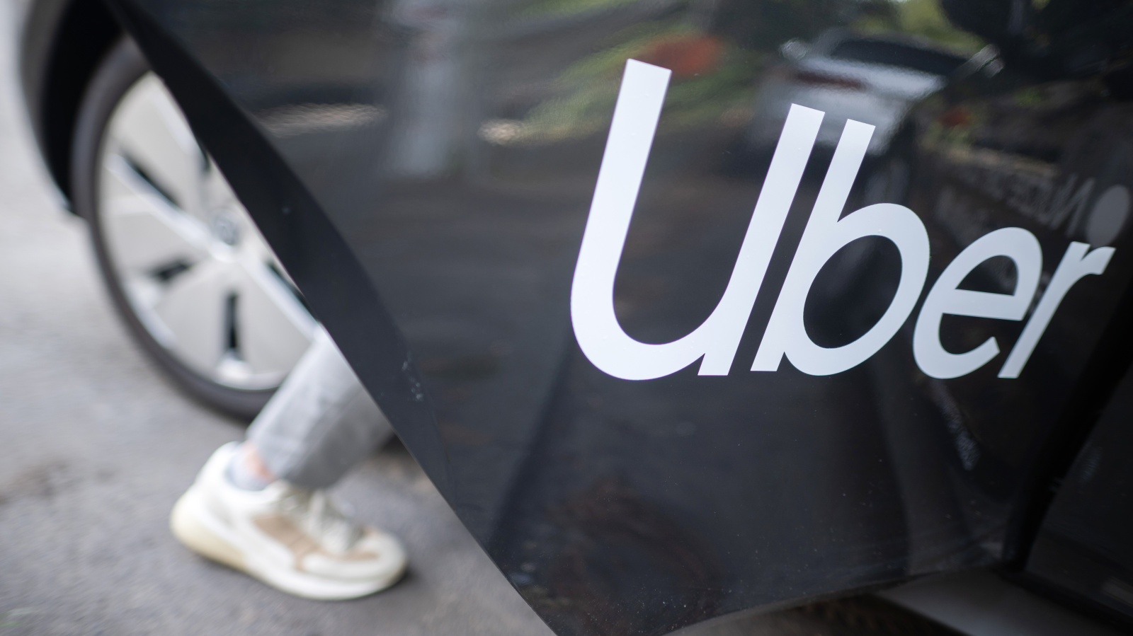 Berlin ve Çevresinde Kaçak Taksi Girişimlerine Karşı Alarm!, © Sebastian Gollnow/dpa