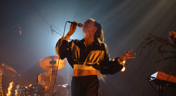 LEONA BERLIN - WRONG LANE