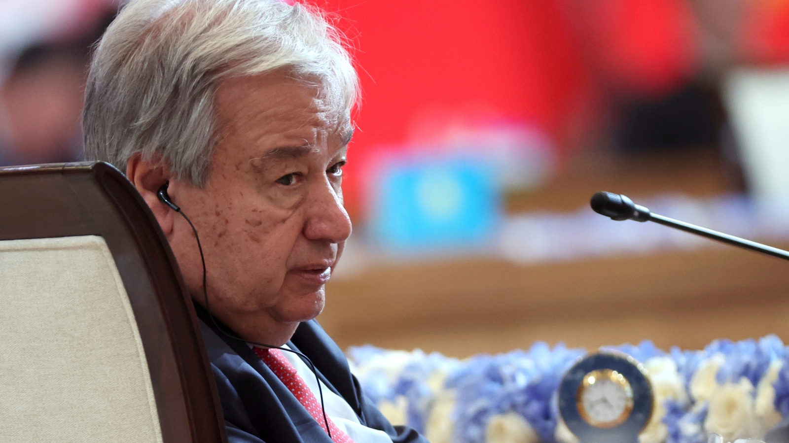 Guterres fordert  Ende der Gewalt, © Keystone / AP Pool Sputnik Kremlin / Sergei Savostyanov