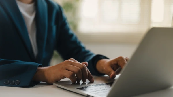 Metropol FM Ekibini Büyütüyor!, © shutterstock Metropol FM Ekibini Büyütüyor!, © shutterstock