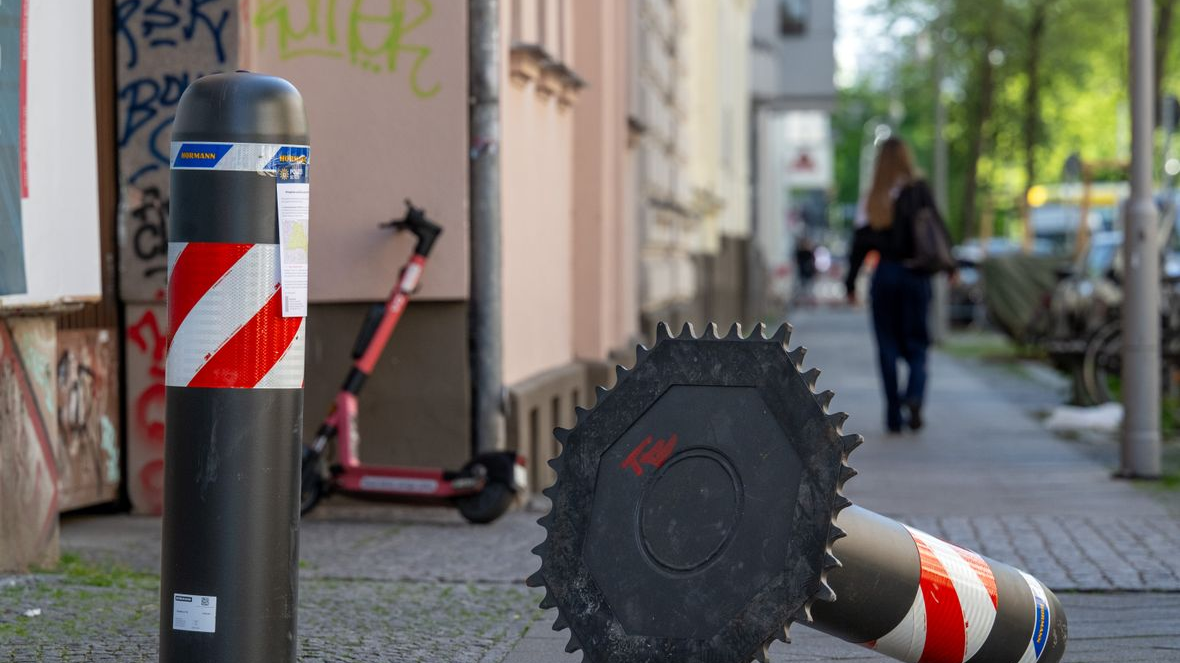 Breitscheidplatz’ta Poller Yerine Banklar Geliyor mu?, © dpa