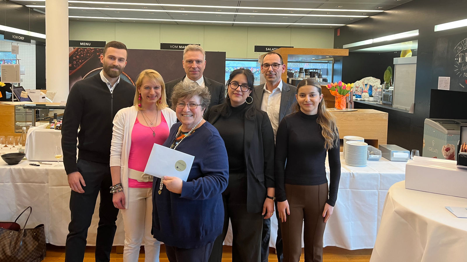 Fünf Studierende erhalten VP Bank Compliance Award , © VP Bank