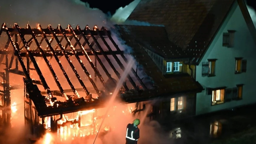 Hoher Sachschaden bei Brand in Altstätten, © Kantonspolizei St. Gallen Hoher Sachschaden bei Brand in Altstätten, © Kantonspolizei St. Gallen