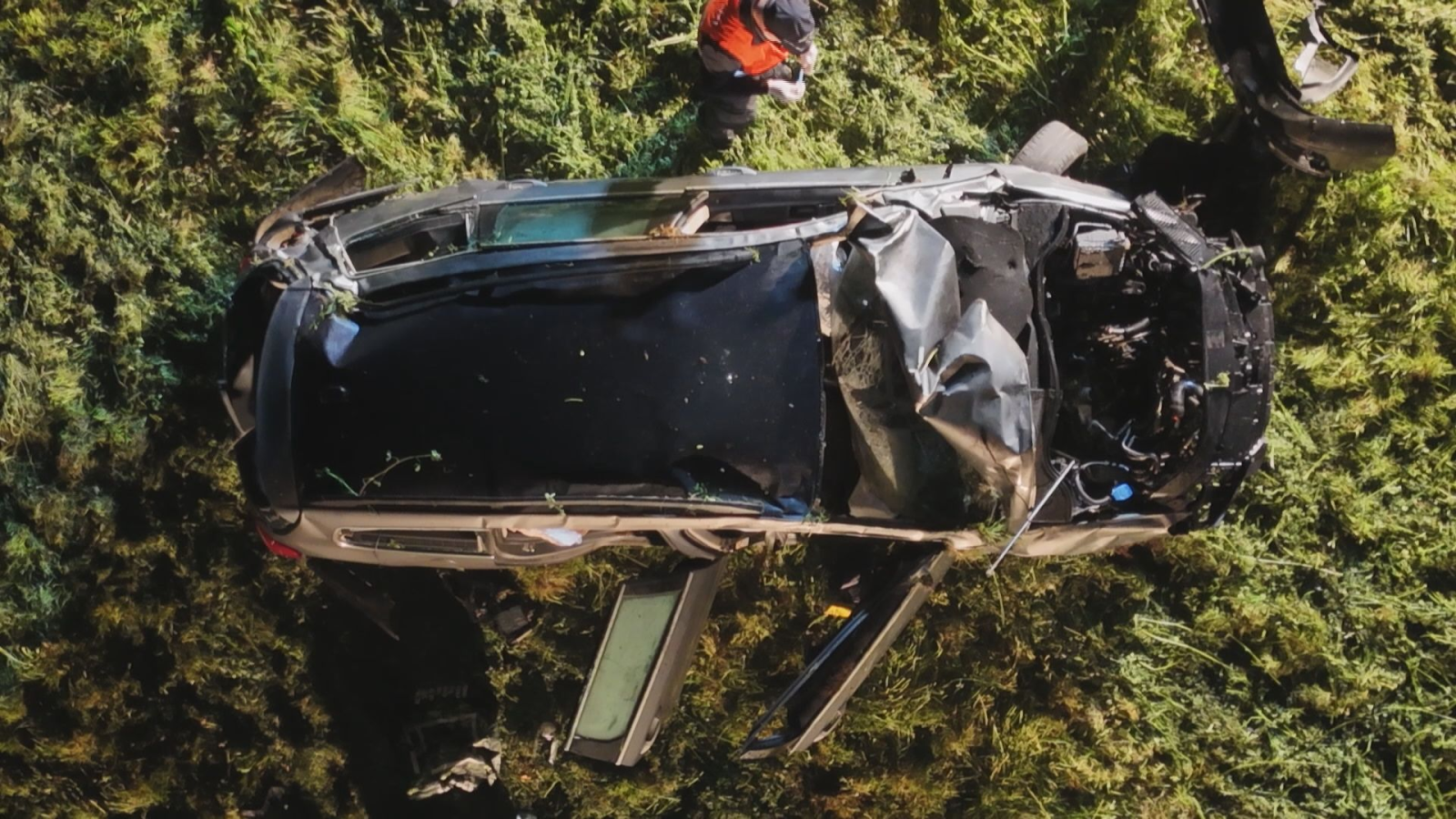 Auto überschlägt sich mehrfach bei Selbstunfall in Stein am Rhein, © BRK News