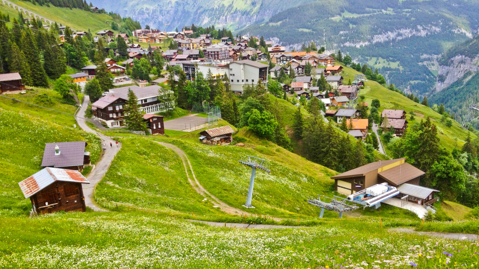 Berggebiete gegen Vorschläge zum Bauen, © Depositfotos / Symbolbild / Victor Flowerfly