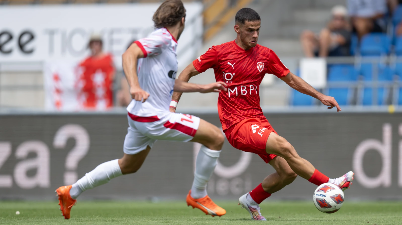Bittere Heimniederlage für den FC Vaduz gegen den Leader, © M. Zanghellini Bittere Heimniederlage für den FC Vaduz gegen den Leader, © M. Zanghellini