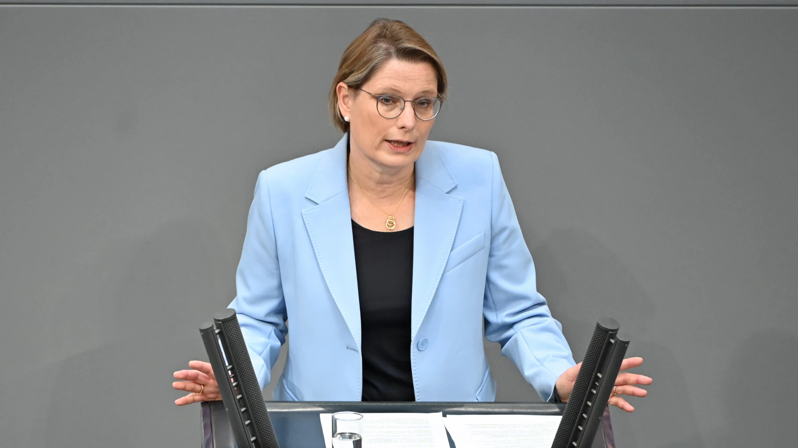 Müşterileri Koruyacak Bankacılık Yasası Hazır!, © dpa Müşterileri Koruyacak Bankacılık Yasası Hazır!, © dpa