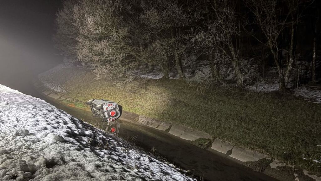 16-Jährige verunfallt in Benken SG, © Kantonspolizei St. Gallen
