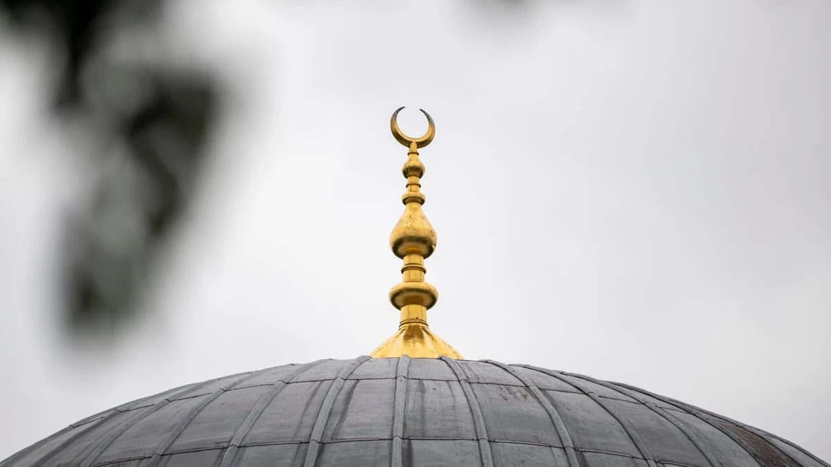 LEINFELDEN-ECHTERDINGEN’DEKİ YARIM KALAN MESCİT ARAZİSİ SATIŞA ÇIKARILIYOR, © Christophe Gateau/dpa LEINFELDEN-ECHTERDINGEN’DEKİ YARIM KALAN MESCİT ARAZİSİ SATIŞA ÇIKARILIYOR, © Christophe Gateau/dpa