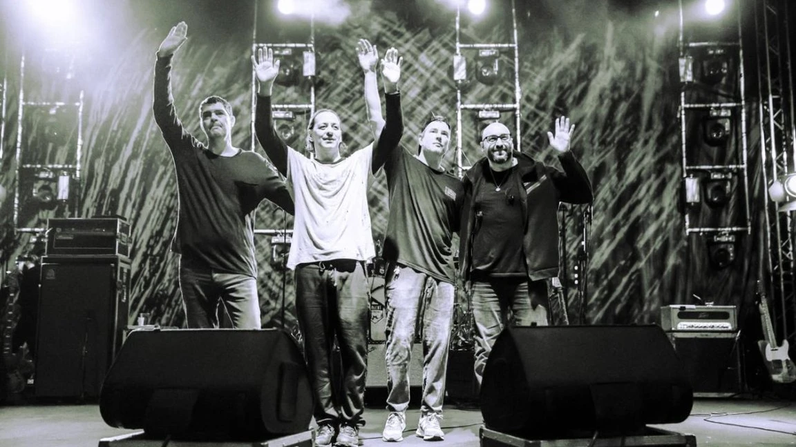 Duman'dan "Kamikaze" Sürprizi! Almanya Turnesi Başlıyor!, © duman instagram hesabi Duman'dan "Kamikaze" Sürprizi! Almanya Turnesi Başlıyor!, © duman instagram hesabi