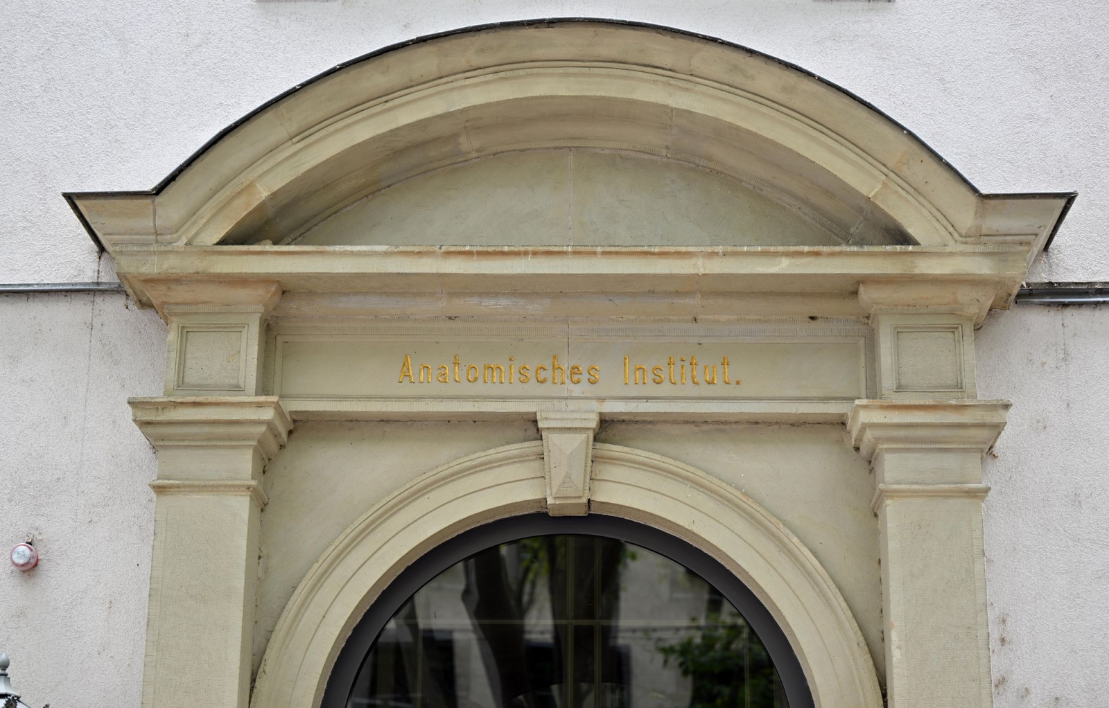 Das Institut für Anatomie am Teichgraben, wo sich ein historischer Karzer der Friedrich-Schiller-Universität Jena befindet.