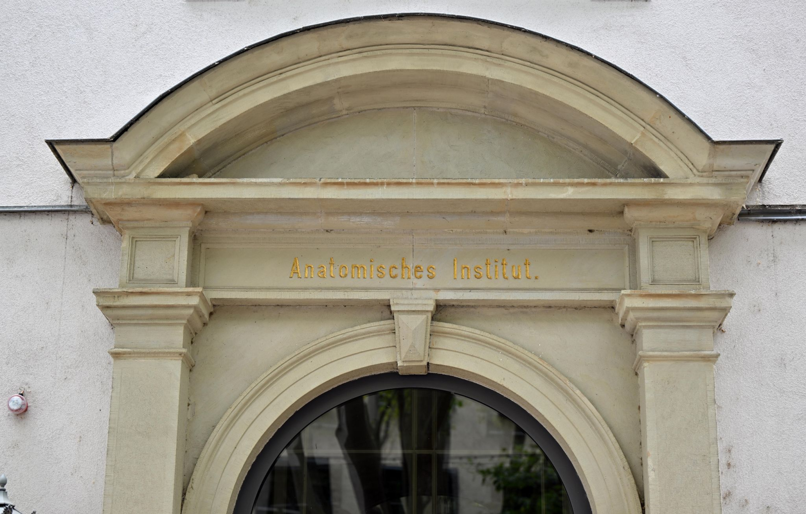Das Institut für Anatomie am Teichgraben, wo sich ein historischer Karzer der Friedrich-Schiller-Universität Jena befindet., © Martin Schutt/dpa/Archivbild