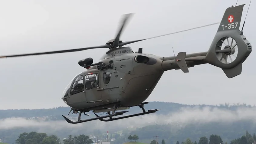Schweizer Armeehelikopter kreist über Schaan, © Schweizer Armee - FST A/Creative Commons 3.0 Schweizer Armeehelikopter kreist über Schaan, © Schweizer Armee - FST A/Creative Commons 3.0