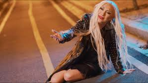 Arabesk müziğin sevilen ismi Güllü hayatını kaybetti!, © youtube ekran resmi