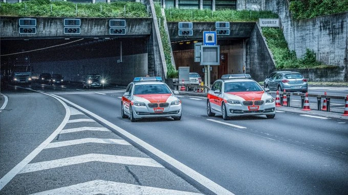 Gubristtunnel Regensdorf Zürich Polizeinews, © Symbolbild: Kapo ZH Gubristtunnel Regensdorf Zürich Polizeinews, © Symbolbild: Kapo ZH