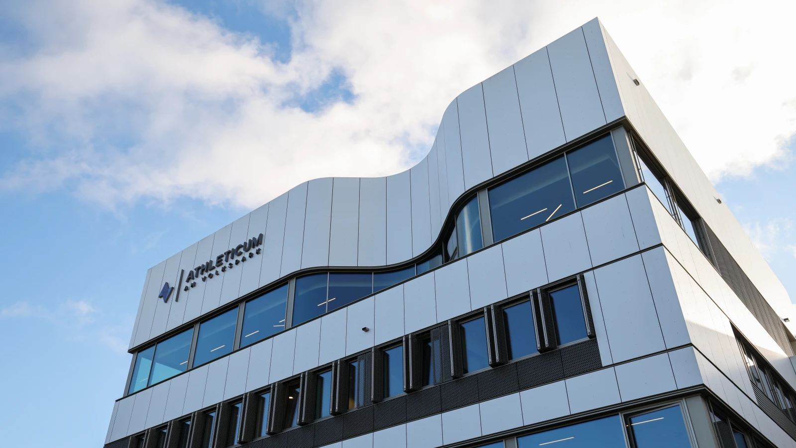 Volkspark’ta “Athleticum” Yılda 60 Bin Hastaya Hizmet Verecek Spor Sağlığı Merkezi, © Christian Charisius/dpa Volkspark’ta “Athleticum” Yılda 60 Bin Hastaya Hizmet Verecek Spor Sağlığı Merkezi, © Christian Charisius/dpa