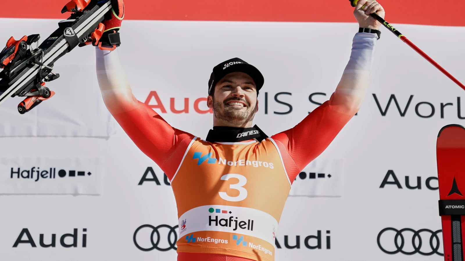 Meillard gewinnt auch den Slalom, © KEYSTONE AP GABRIELE FACCIOTTI Meillard gewinnt auch den Slalom, © KEYSTONE AP GABRIELE FACCIOTTI