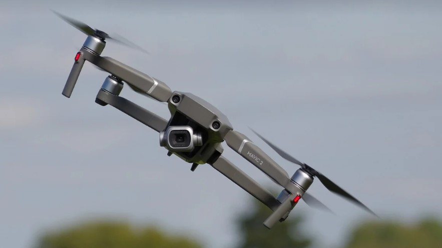 Drohne gefährdet startendes Flugzeug, © Pixabay