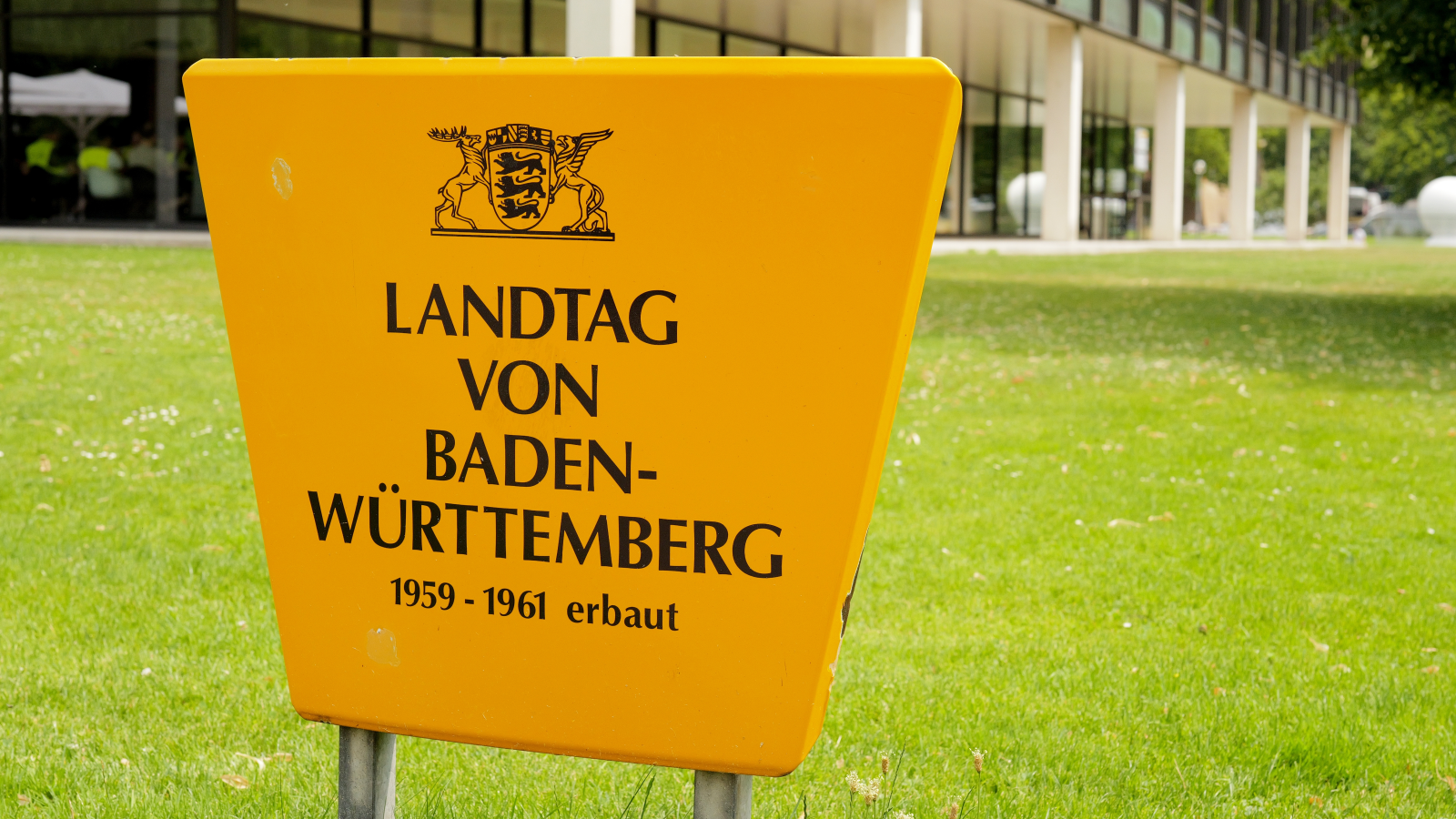 Baden-Württemberg Eyalet Seçimleri 2026: Yeni Seçim Sistemi, 16 Yaşında Oy ve Güçlü Adaylar, © shutterstock