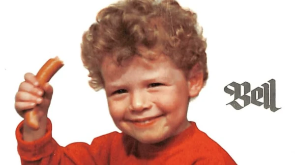 Eine Wurst feiert Geburtstag, © @Bell Eine Wurst feiert Geburtstag, © @Bell