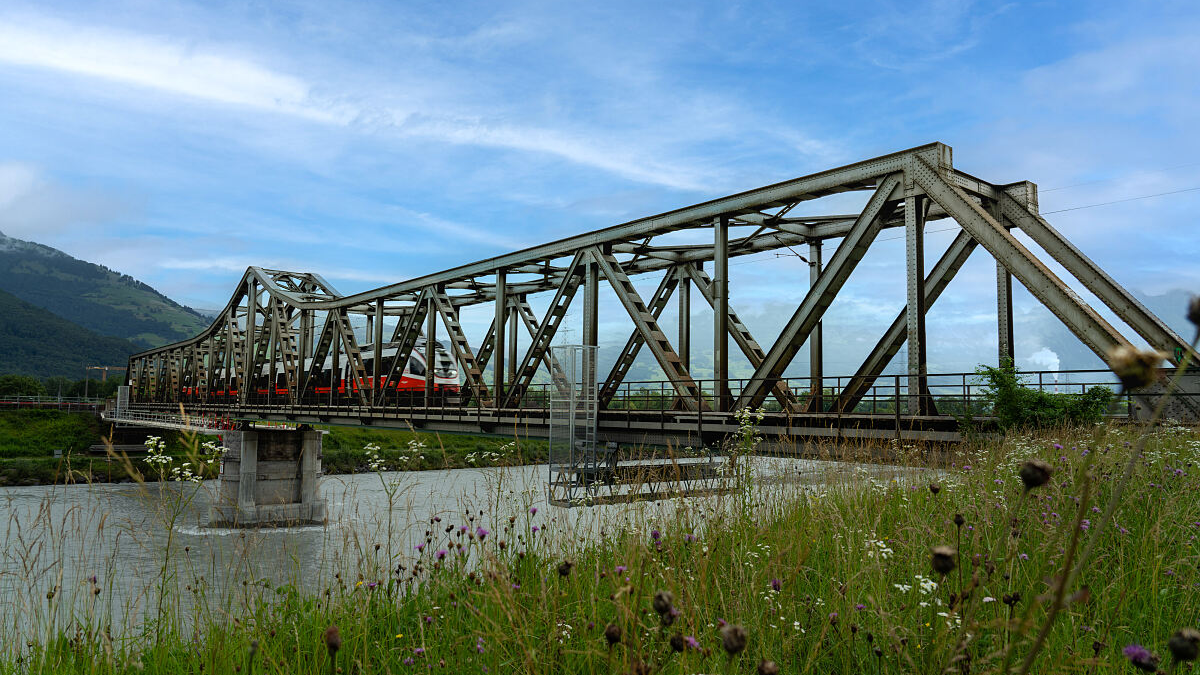 Bahnstrecke Buchs Feldkirch ab heute gesperrt, © ÖBB / Sailer Brothers