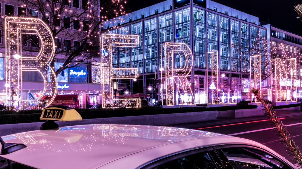 Berlin’de yılbaşı kutlama hazırlıkları sürüyor, © shutterstock