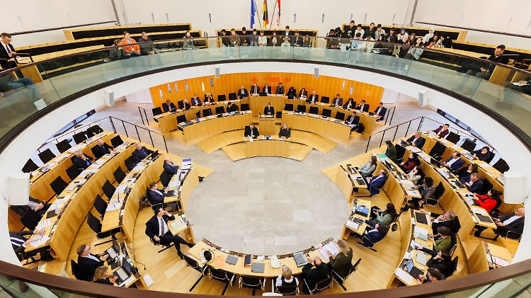 Hessen'de Yerel Seçim Sistemi Davalık Oldu!, © dpa