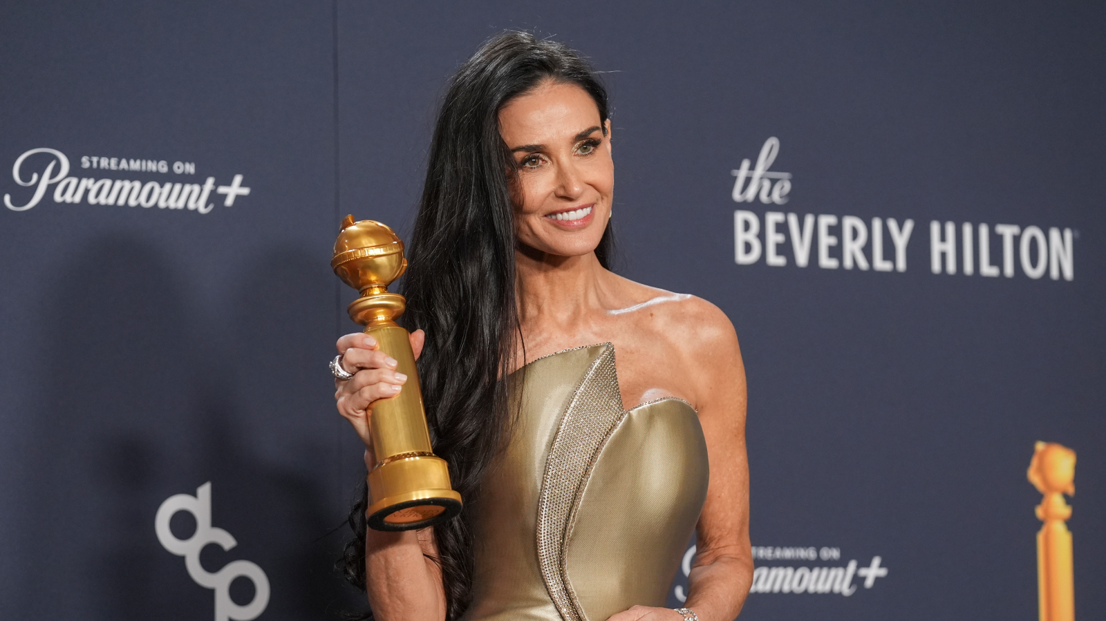 Demi Moore gewinnt Golden Globe als Komödien-Darstellerin, © AP Photo/Chris Pizzello