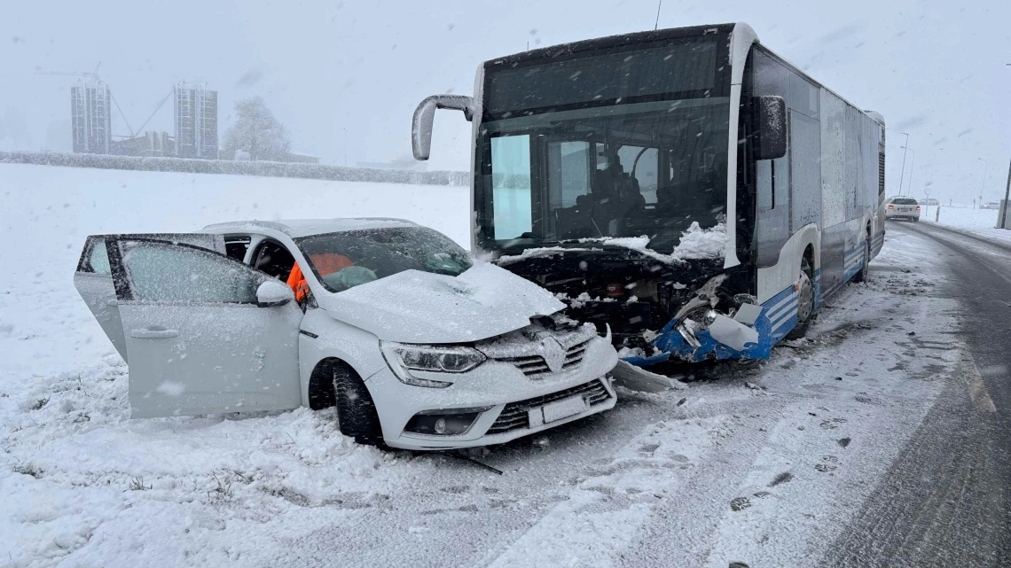 50 Verkehrsunfälle auf St. Galler Strassen, © Kantonspolizei St. Gallen 50 Verkehrsunfälle auf St. Galler Strassen, © Kantonspolizei St. Gallen