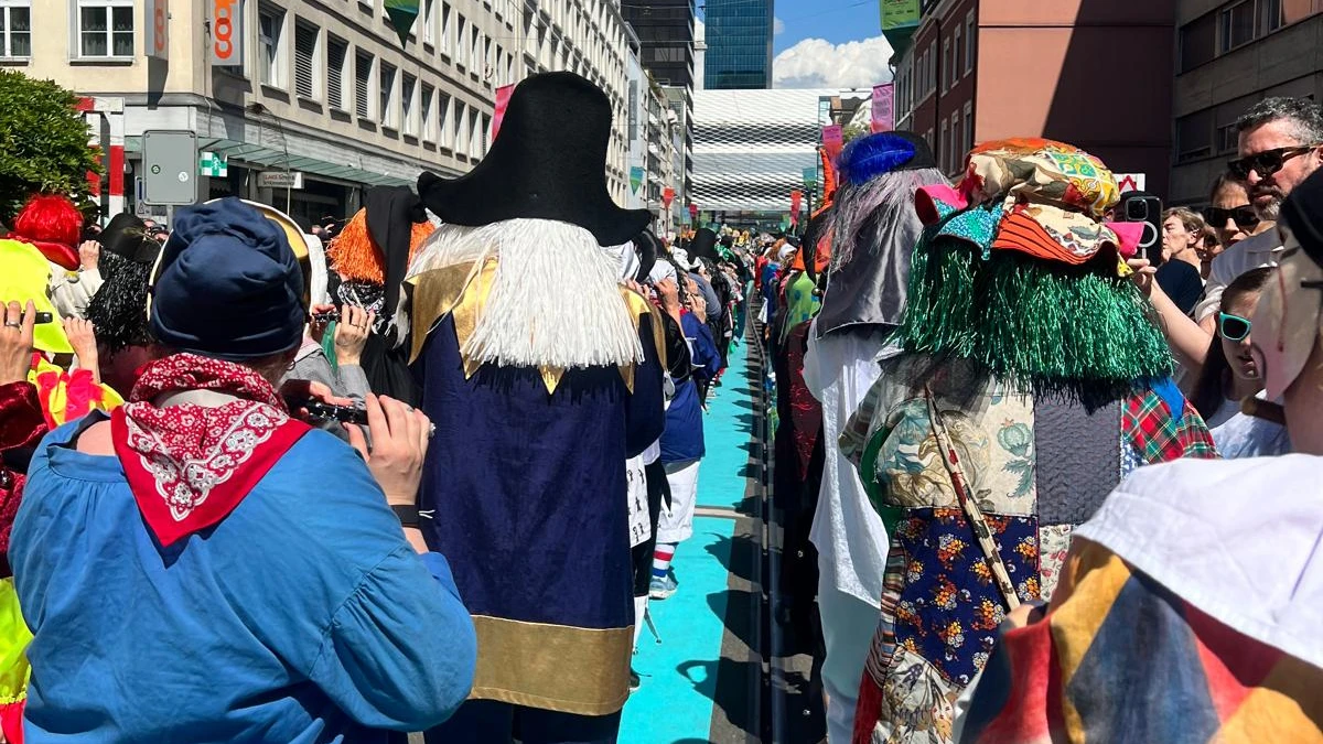 ESC-Teppich kriegt neues Leben in der Kunst, © basilisk.ch ESC-Teppich kriegt neues Leben in der Kunst, © basilisk.ch