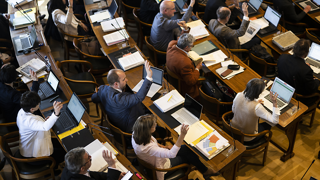 Keine Korrekturen bei  Umsetzung der Pflegeinitiative, © Keystone/SDA