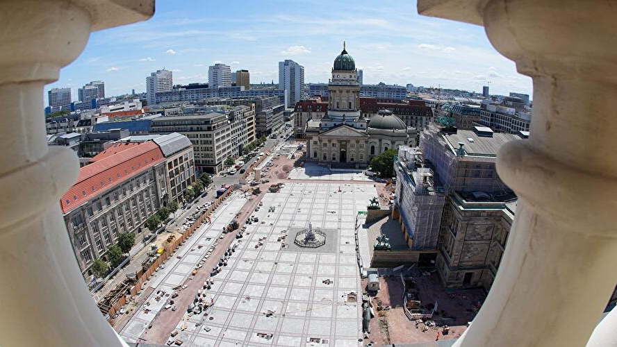 Berlin’in Gendarmenmarkt Meydanı Yeniden Ziyarete Açılıyor!, © dpa