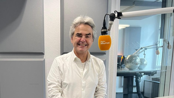 Unter 4 Augen mit Dr. Matthias Ackeret, Verleger und Gründungsmitglied von Radio Munot, © Radio Munot