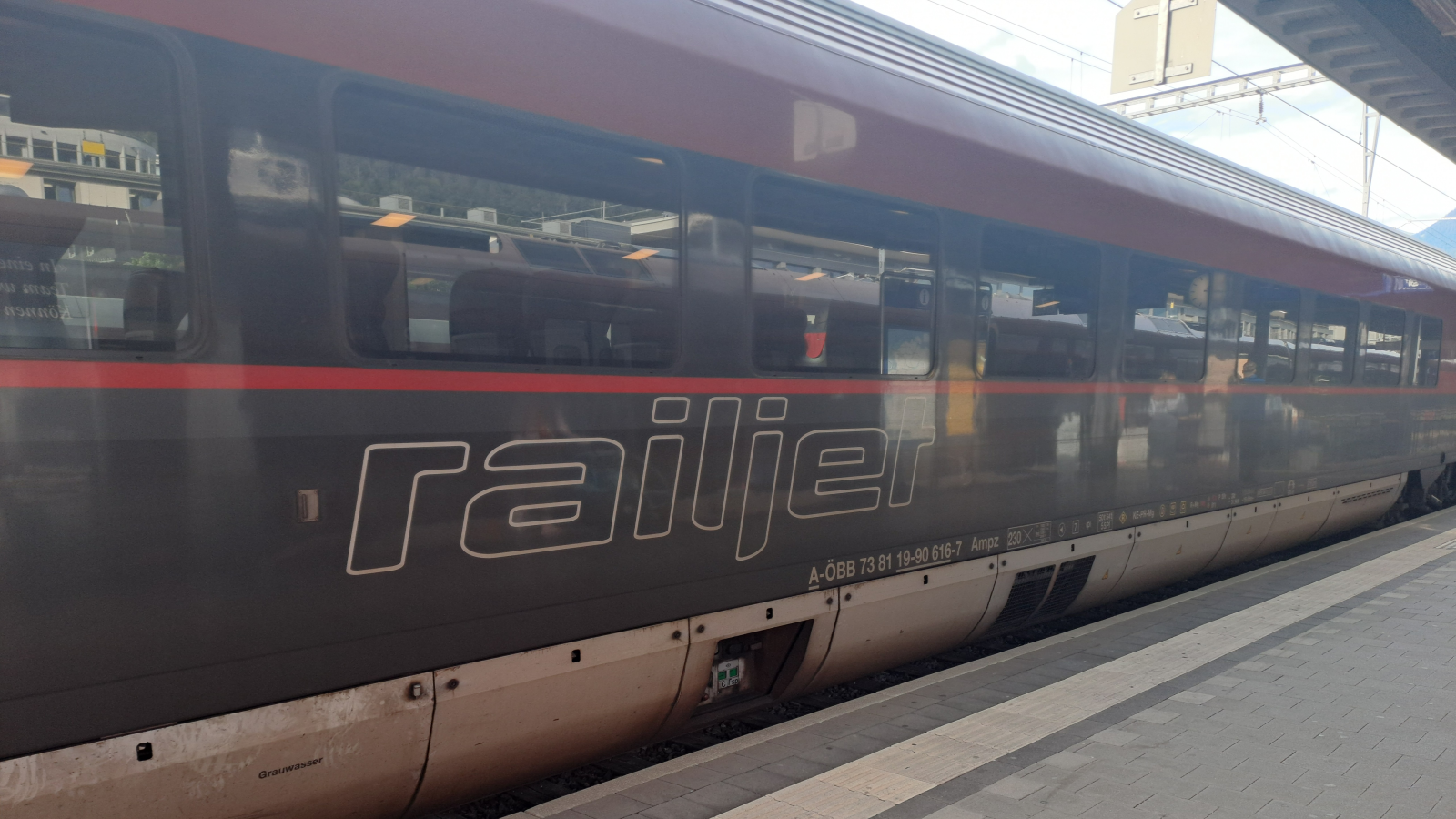 Arlbergsperre: Railjet hält bis Sonntag stündlich in St. Anton, © Radio Liechtenstein