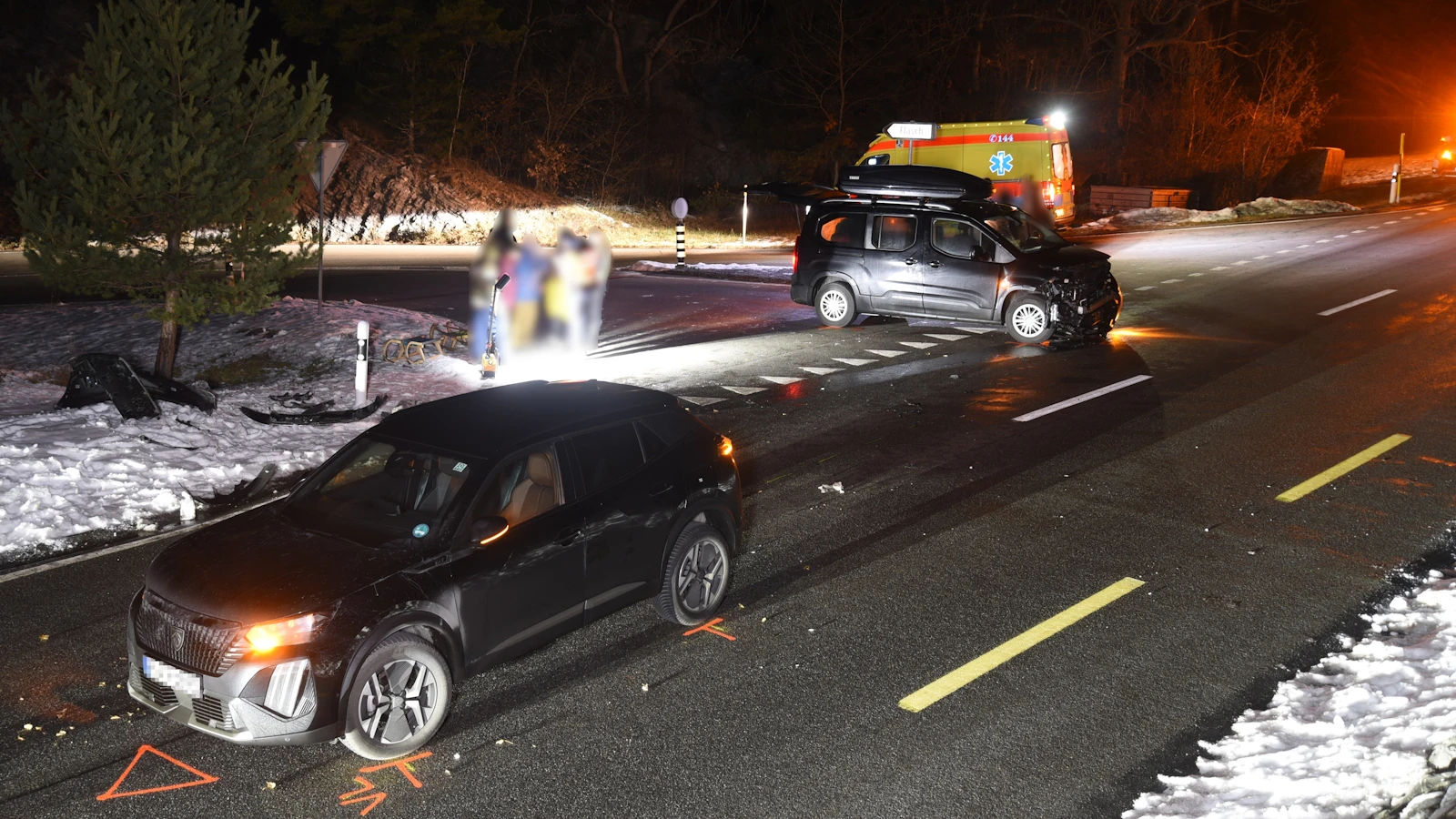 Kollision nach Vortrittsmissachtung in Maienfeld, © Kantonspolizei Graubünden Kollision nach Vortrittsmissachtung in Maienfeld, © Kantonspolizei Graubünden