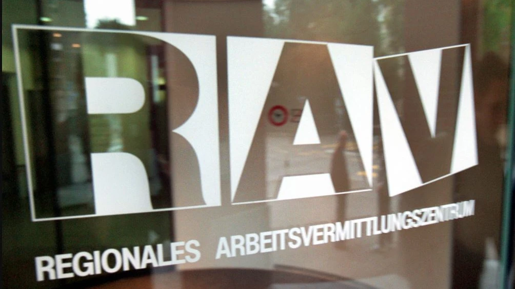 Steigende Arbeitslosigkeit im Kanton Graubünden, © Keystone-SDA Steigende Arbeitslosigkeit im Kanton Graubünden, © Keystone-SDA