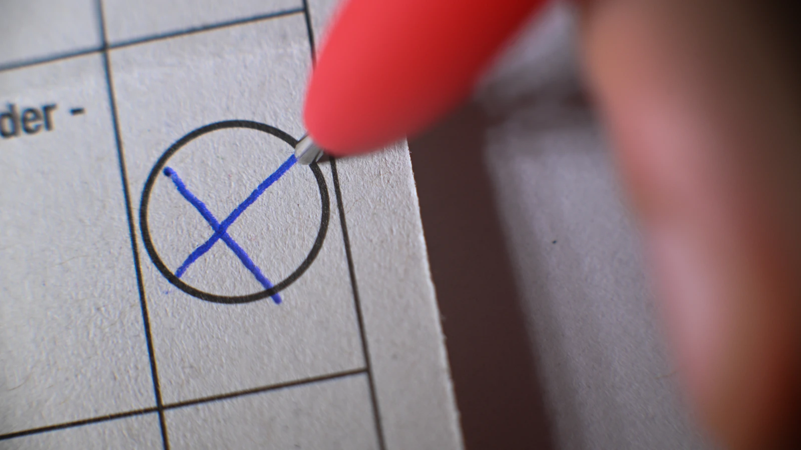 Avrupa Parlamentosu için oylar atılıyor: Hollandalılar bugün oy kullanıyor!, © dpa Avrupa Parlamentosu için oylar atılıyor: Hollandalılar bugün oy kullanıyor!, © dpa