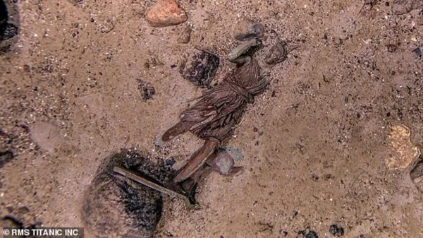 © @RMSTitanic_inc © @RMSTitanic_inc