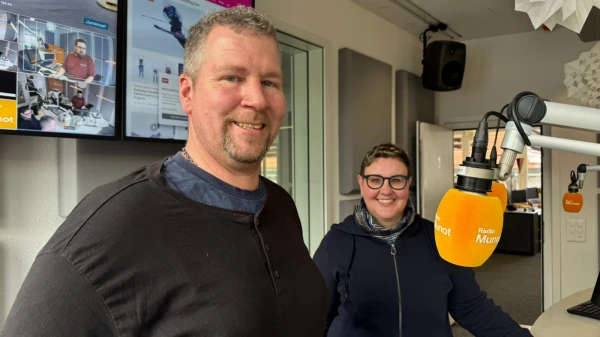 Alexandra und Sebastian Steinemann (beide Geschäftsführer), © Radio Munot Alexandra und Sebastian Steinemann (beide Geschäftsführer), © Radio Munot