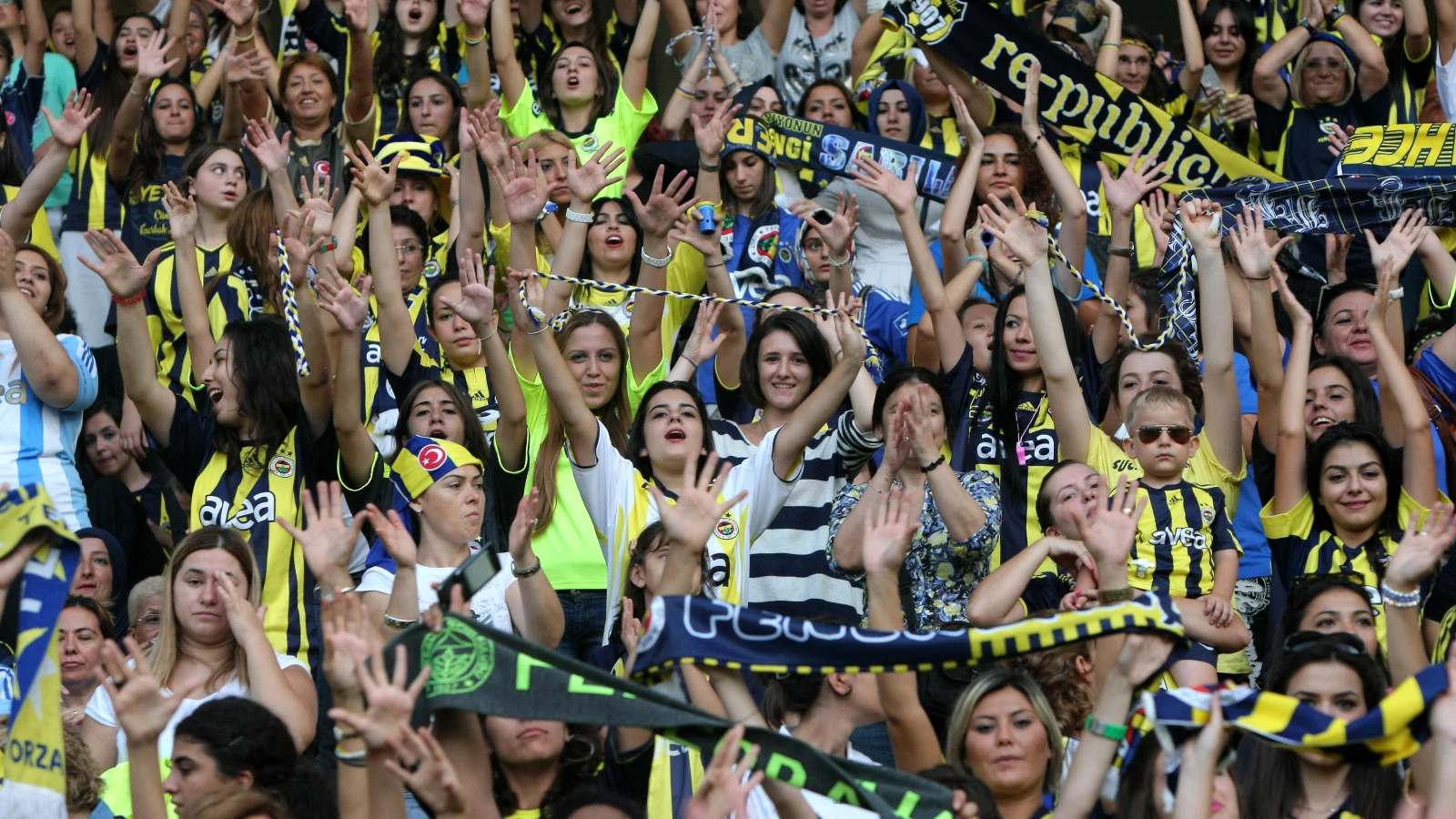Fenerbahçe, Lugano'yu Konuk Edecek: Hedef Üst Tur, © shutterstock Fenerbahçe, Lugano'yu Konuk Edecek: Hedef Üst Tur, © shutterstock