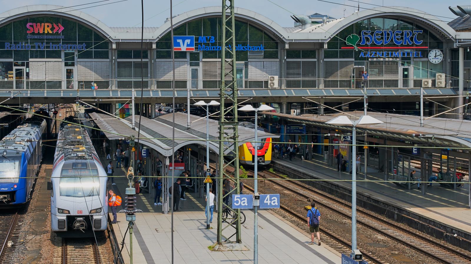 Mainz Ana Tren İstasyonu Yeniden Açıldı!, © Shutterstock