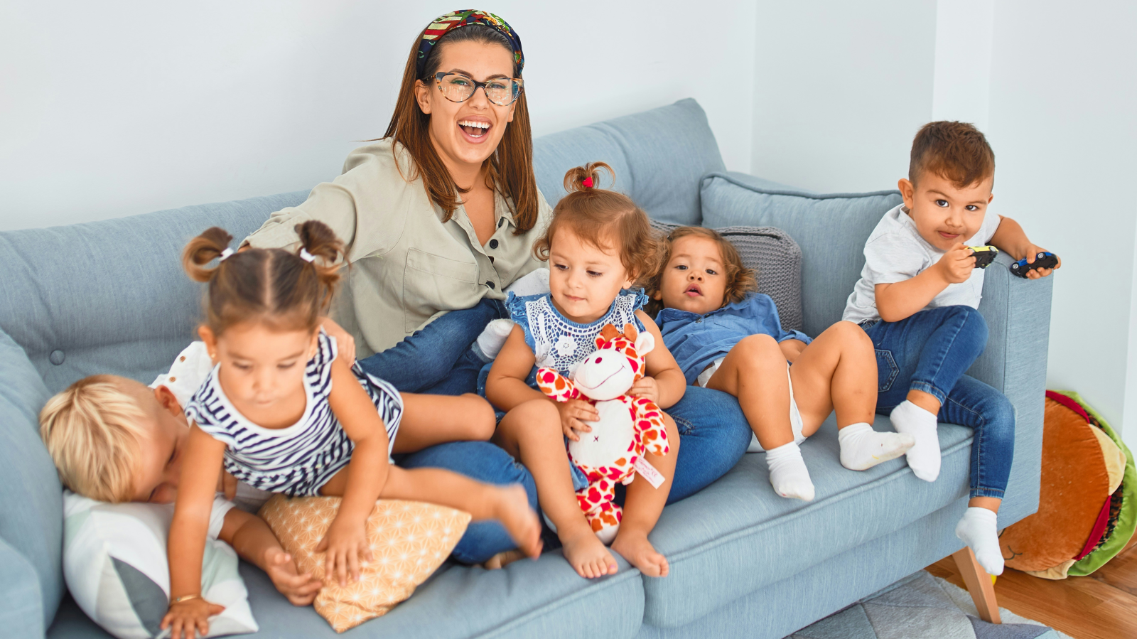 Die Elternzeit kommt nach Liechtenstein, © Unsplash/Krankenimages