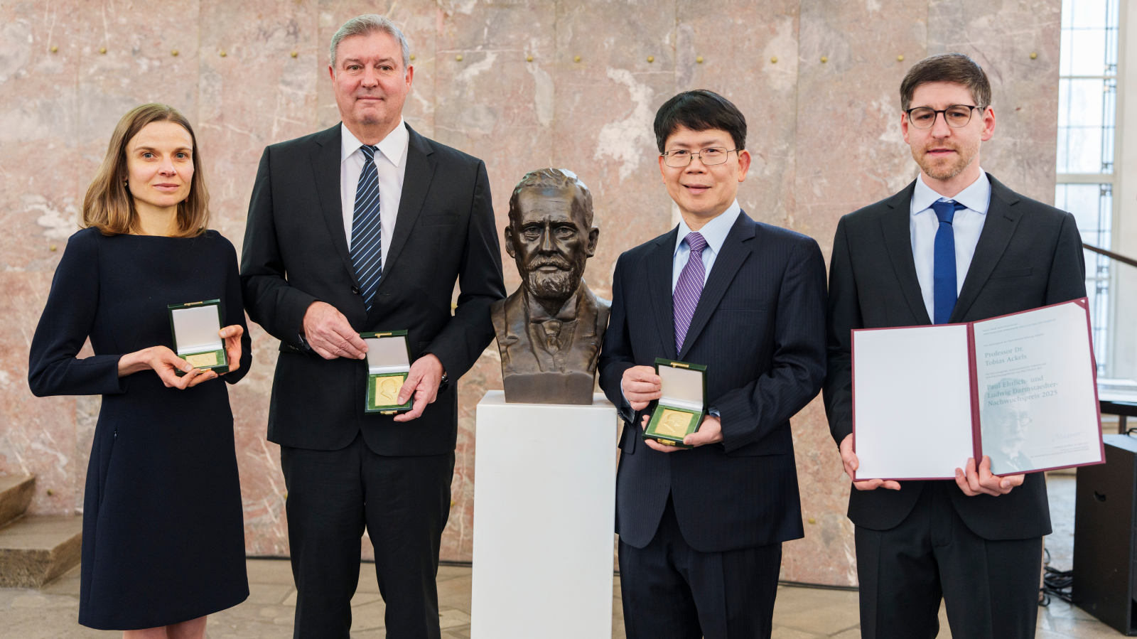 Almanya’nın Tıp Ödülleri Sahibini Buldu!, © dpa