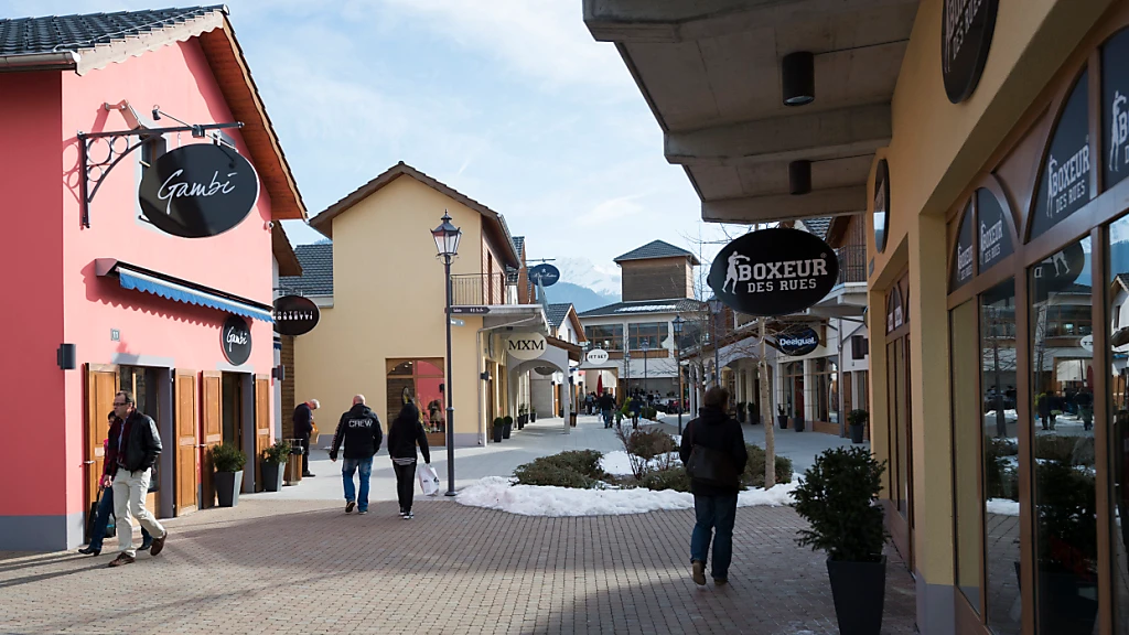 14 neue Geschäfte im Fashion Outlet in Landquart , © Keystone / SDA / Symbolbild 14 neue Geschäfte im Fashion Outlet in Landquart , © Keystone / SDA / Symbolbild
