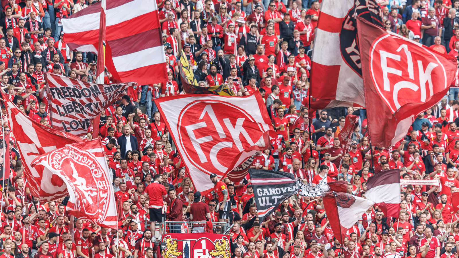 Kaiserslautern'da DFB-Pokal Final Maçı Heyecanı, © dpa